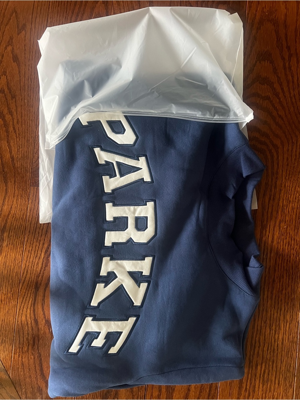 Parke NWT Size S/M - Never Worn - Picture 4 of 7